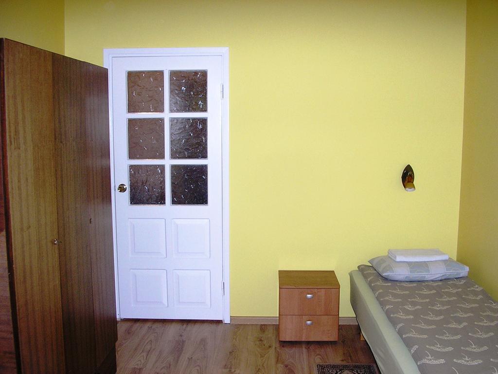 Kagu Hostel Voru Ruang foto