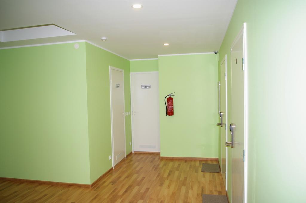 Kagu Hostel Voru Bagian luar foto