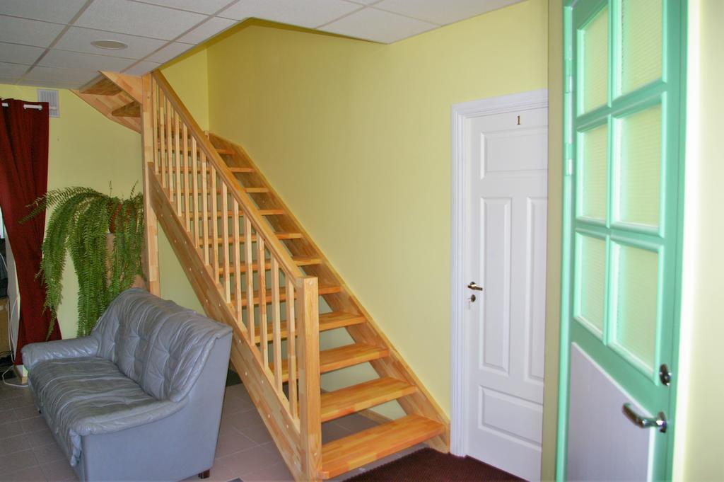 Kagu Hostel Voru Bagian luar foto